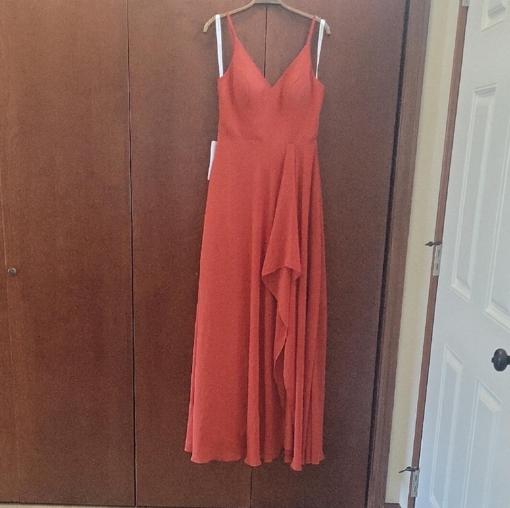 Azazie Asymmetrical Burnt orange/reddish Dress size 6